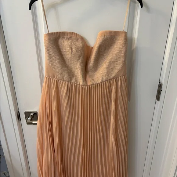 Elegant Strapless Pleated Dress - Pink - Picture 3 of 6